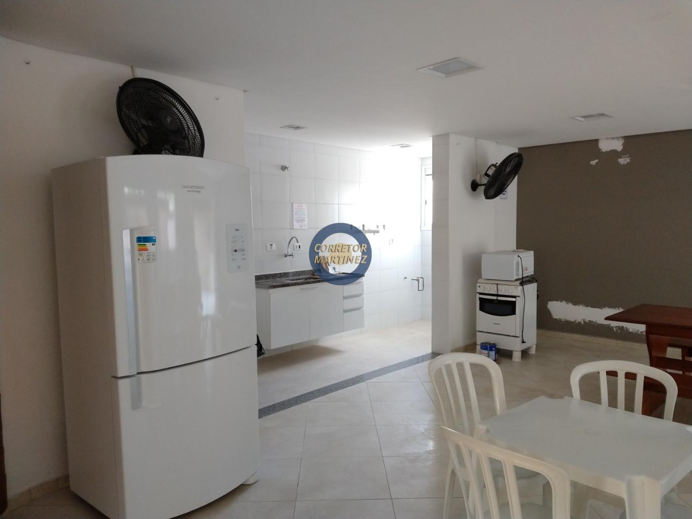 Apartamento à venda com 2 quartos, 60m² - Foto 2