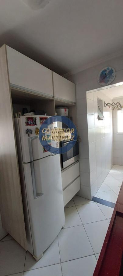 Apartamento à venda com 2 quartos, 70m² - Foto 20